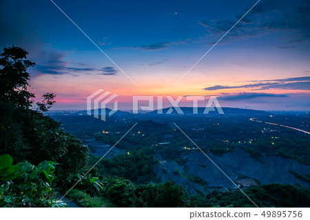 Zhongmu Mountain Landscape, Kaohsiung, Taiwan Asia Taiwan Kaohsiung Bridge 49895756