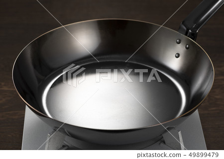 Iron pan Iron pan 49899479