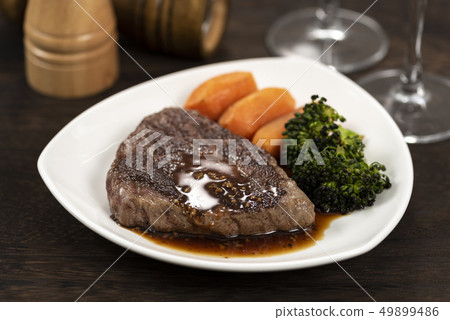 和牛牛排 和牛牛排 49899486