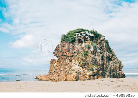 Inasa no yama 49899850