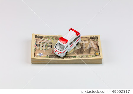 10,000 yen bill _ treatment expenses · hospital fee · high cost · medical expenses 49902517