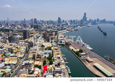 臺灣高雄港旗津燈塔景色Kaohsiung Harbor View, Asia, Taiwan 臺灣高雄港旗津燈塔景色Kaohsiung Harbor View, Asia, Taiwan 49907384