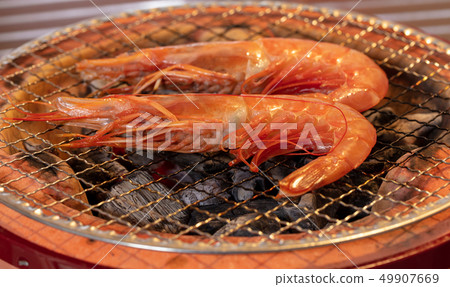 Salt-grilled red shrimp (charcoal grilled, grilled grilled, seven rings, one person, home drinking, barbecue, BBQ, grilled meat, beef Salt-grilled red shrimp (charcoal grilled, grilled grilled, seven rings, one person, home drinking, barbecue, BBQ, grilled meat, beef 49907669