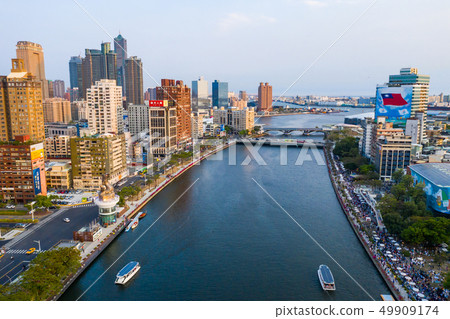 臺灣高雄愛河景觀 Kaohsiung River, Taiwan, Asia 臺灣高雄愛河景觀 Kaohsiung River, Taiwan, Asia 49909174