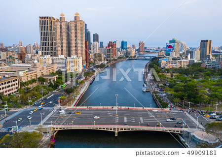 臺灣高雄愛河景觀 Kaohsiung River, Taiwan, Asia 臺灣高雄愛河景觀 Kaohsiung River, Taiwan, Asia 49909181