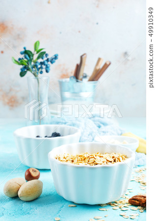 ingrediants for breakfast 49910349