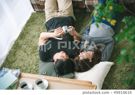 Lifestyle couple 49918616