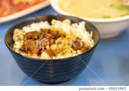 滷肉飯，台灣美食，豚肉の蒸し煮、台湾料理、Braised pork rice, Taiwanese 49923963