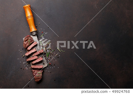 Top blade or denver steak 49924768
