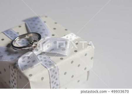 wedding rings wedding rings 49933670