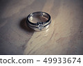 wedding rings 49933674