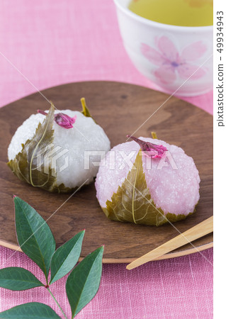 Red and white cherry salmon 49934943