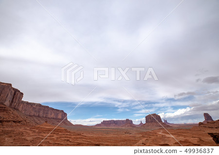 Monument Valley landscape 49936837