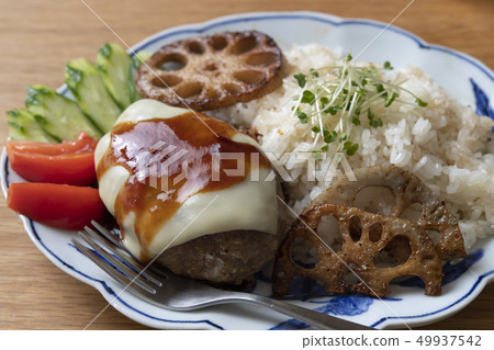 Cheese hamburger plate Cheese hamburger plate 49937542