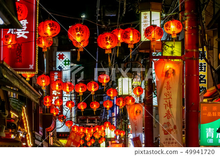 Yokohama Chinatown Market Street night view Yokohama Chinatown Market Street night view 49941720