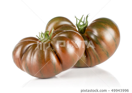 Fresh dark tomato primora isolated on white 49943996