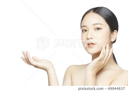 Women beauty 49944637