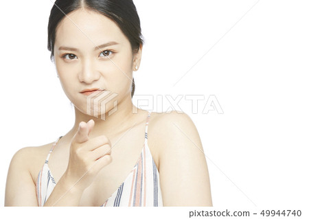 女性肖像面部表情 49944740