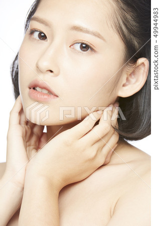 Women beauty 49944983