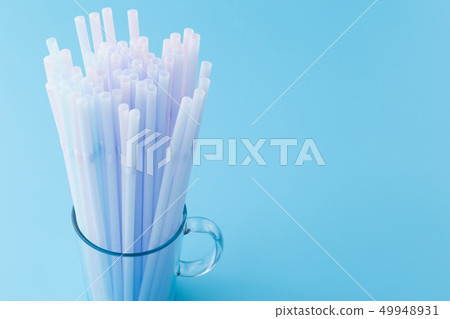 Plastic straw 49948931