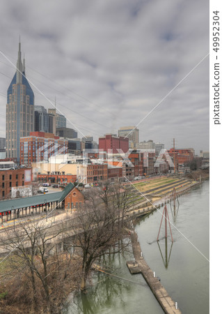 Vertical view of the Nashville, Tennessee downtown 49952304