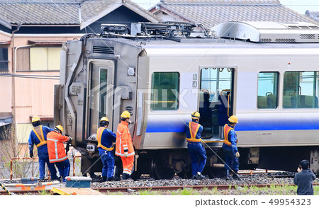 JR Train Derailment Japan 2019 West Nihonsesen Gobo Station Train Derailment Site 3 49954323
