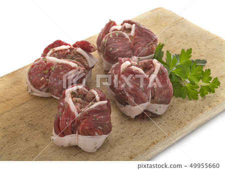 beef paupiette in studio 49955660