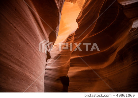 Upper Antelope Canyon 49961069