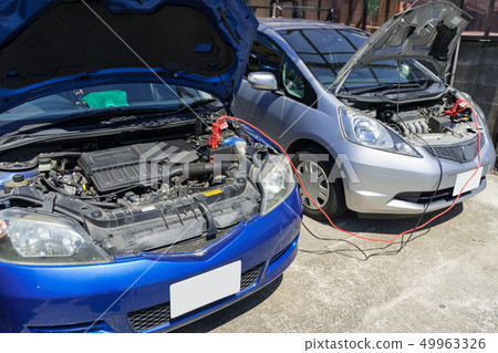 汽車電池啟動和急救用助推器電纜啟動跳躍 49963326