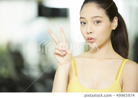 女式運動服 女式運動服 49965974
