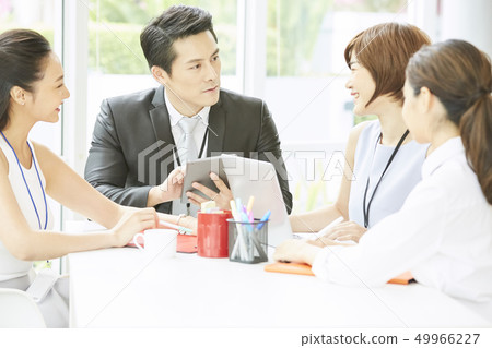 Business meeting 49966227