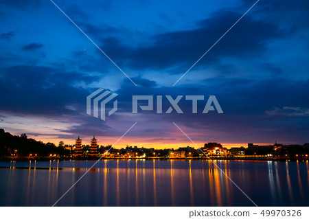 臺灣高雄左營蓮池潭 Asia Taiwan Kaohsiung Lake 49970326