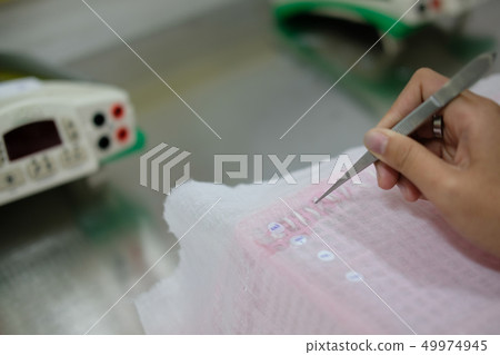 measuring rice grain seed length in lab measuring rice grain seed length in lab 49974945