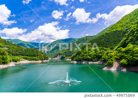 (Shizuoka Prefecture) Oigawa Nagashima Dam dam Lake fountain (Shizuoka Prefecture) Oigawa Nagashima Dam dam Lake fountain 49975869