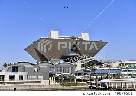 日本的東京都市風景我想看東京Big Sight，Ariake Kaisen Terminal等。 49976591