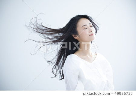 美女形象 49986733