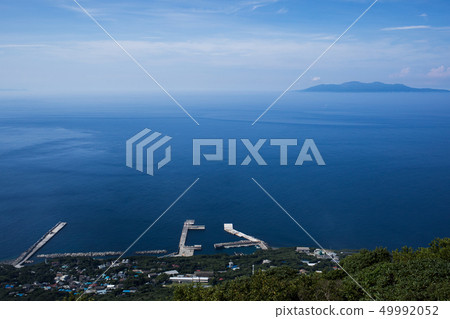 <<Izu Islands Toshima>> View from Miyatsukayama Observatory 49992052