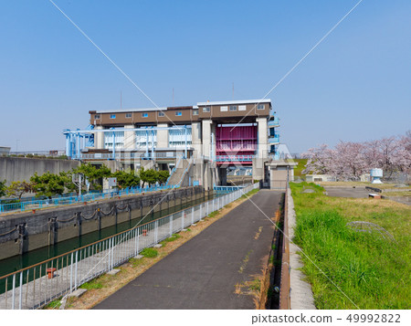 Water capital Osaka clear weather of Ma's gate 49992822