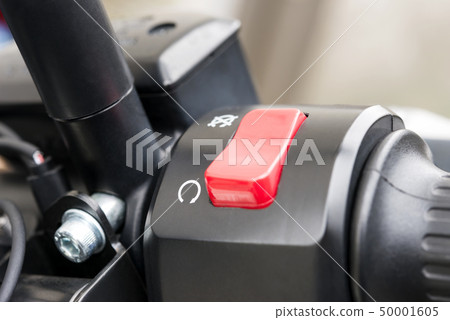 摩托車殺害開關特寫鏡頭照片 摩托車殺害開關特寫鏡頭照片 50001605