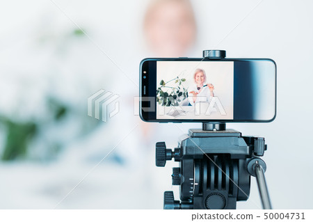 woman vlog cosmetics beauty smartphone screen woman vlog cosmetics beauty smartphone screen 50004731