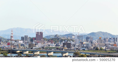 Wakayama Castle from the northern part of Wakayama City 50005270
