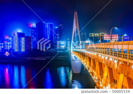 Night view of Qiansimen bridge Night view of Qiansimen bridge 50005534