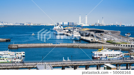 Yokohama Osan Bridge and elephant's nose breakwater Yokohama Osan Bridge and elephant's nose breakwater 50008168