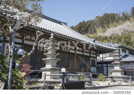Engakuji Temple Tower Shiraunan(鎌倉市山之內) Engakuji Temple Tower Shiraunan(鎌倉市山之內) 50009398