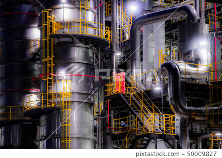 Nighttime castle 50009827