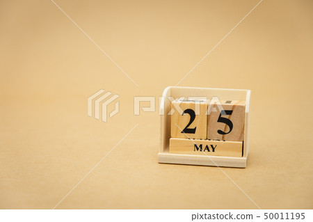 May 25 wooden calendar on vintage wood abstract May 25 wooden calendar on vintage wood abstract 50011195