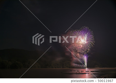 [Lake Sagami Fireworks Festival] 50011987