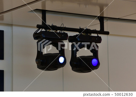Lighting device 50012630