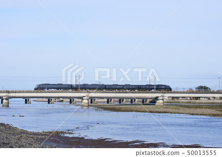 787 series, limited express Nichin which crosses station hall river 787 series, limited express Nichin which crosses station hall river 50013555