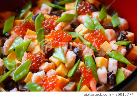 Chirashi sushi · Barrashi style 50013774